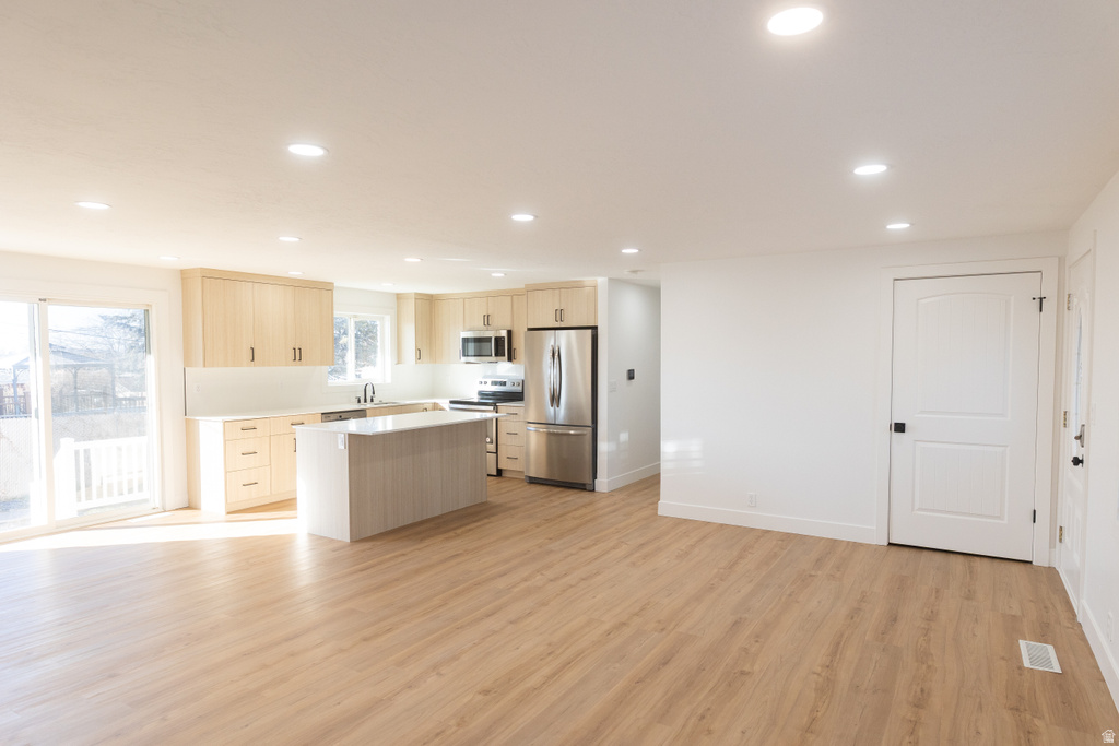 2237 N 125 W Sunset, UT 84015