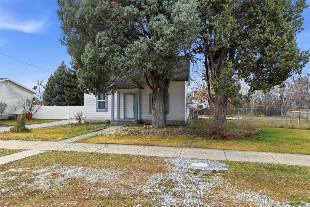 9 S 200 W Smithfield, UT 84335