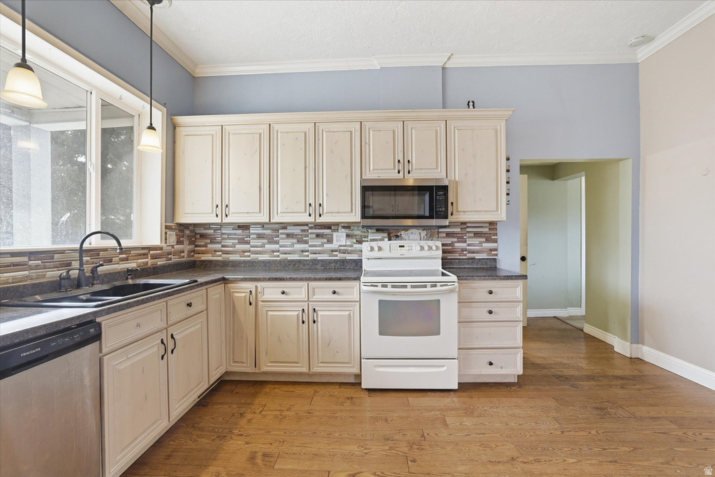 9 S 200 W Smithfield, UT 84335