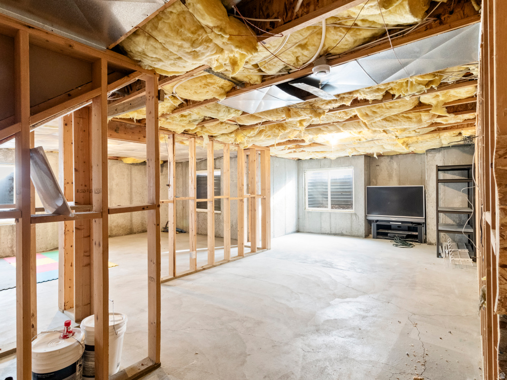 9943 S 3200 W South Jordan, UT 84095