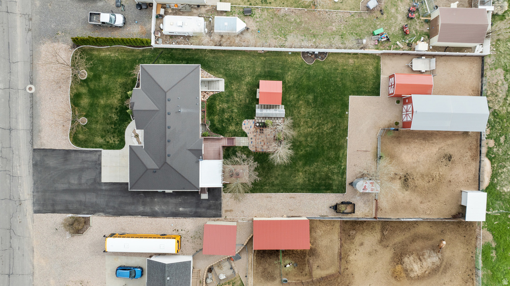 366 S 200 E Mona, UT 84645