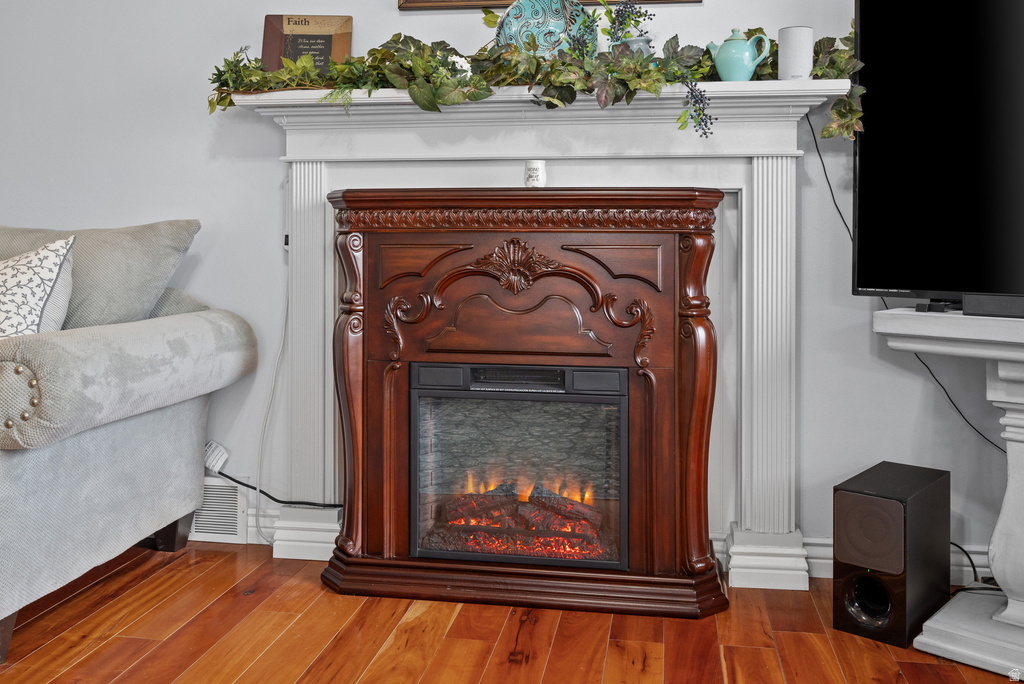 366 S 200 E Mona, UT 84645