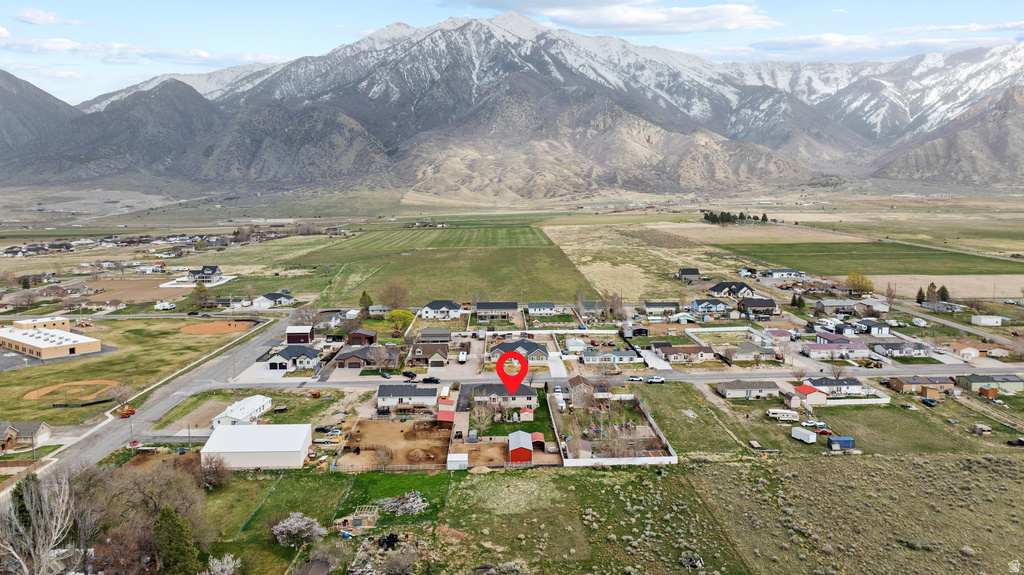 366 S 200 E Mona, UT 84645