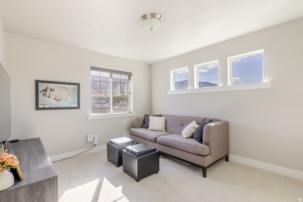 579 S 850 E River Heights, UT 84321