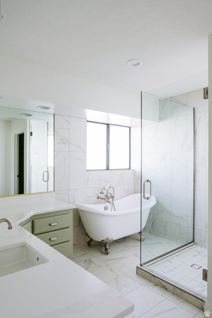 1054 W WESLEY POWELL St George, UT 84790