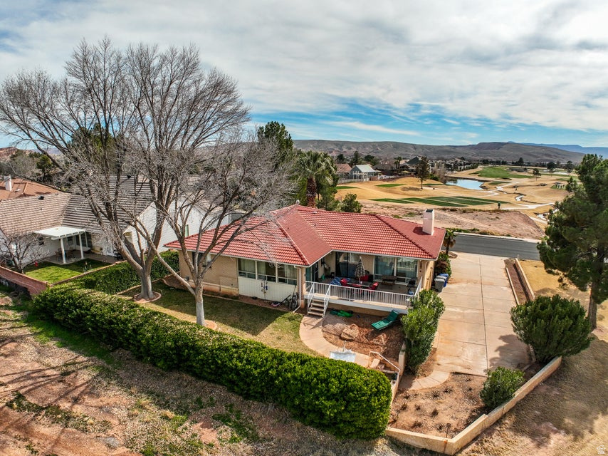 1054 W WESLEY POWELL St George, UT 84790