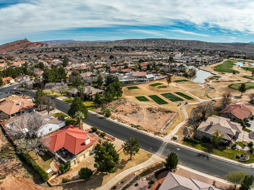 1054 W WESLEY POWELL St George, UT 84790