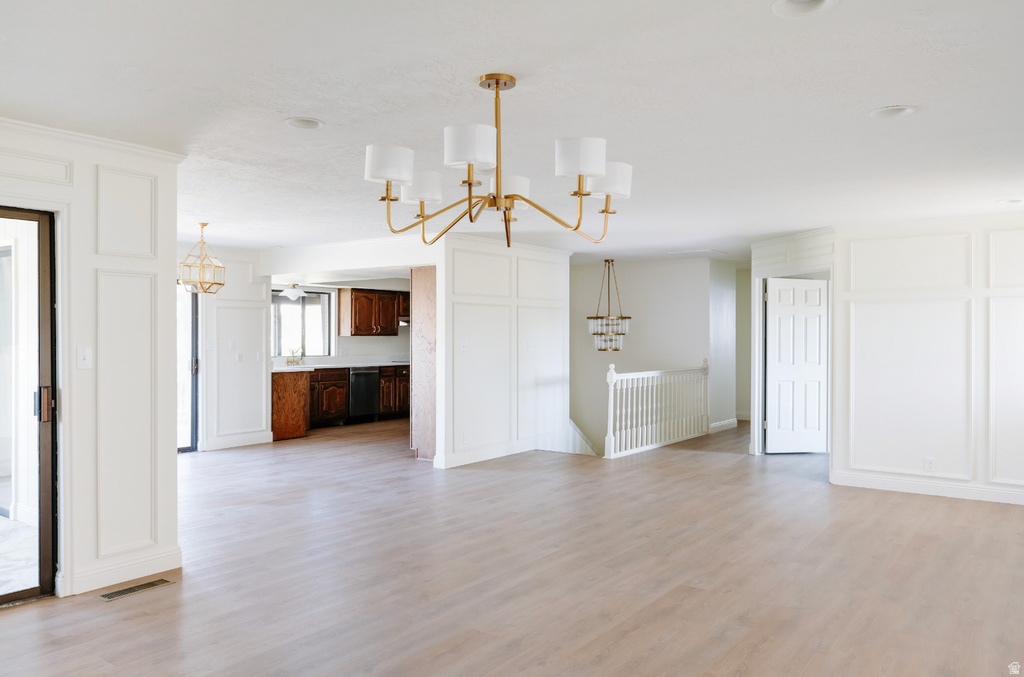 1054 W WESLEY POWELL St George, UT 84790