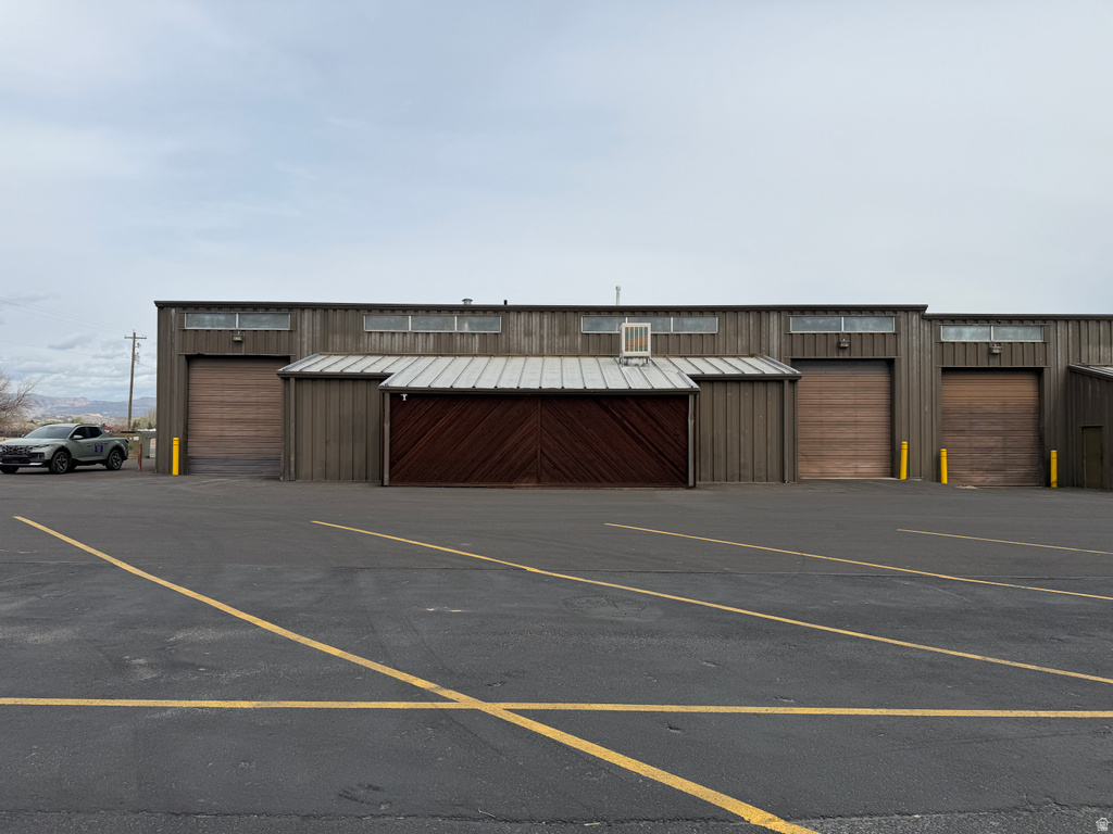 1001 E 450 S, Vernal, UT 84078