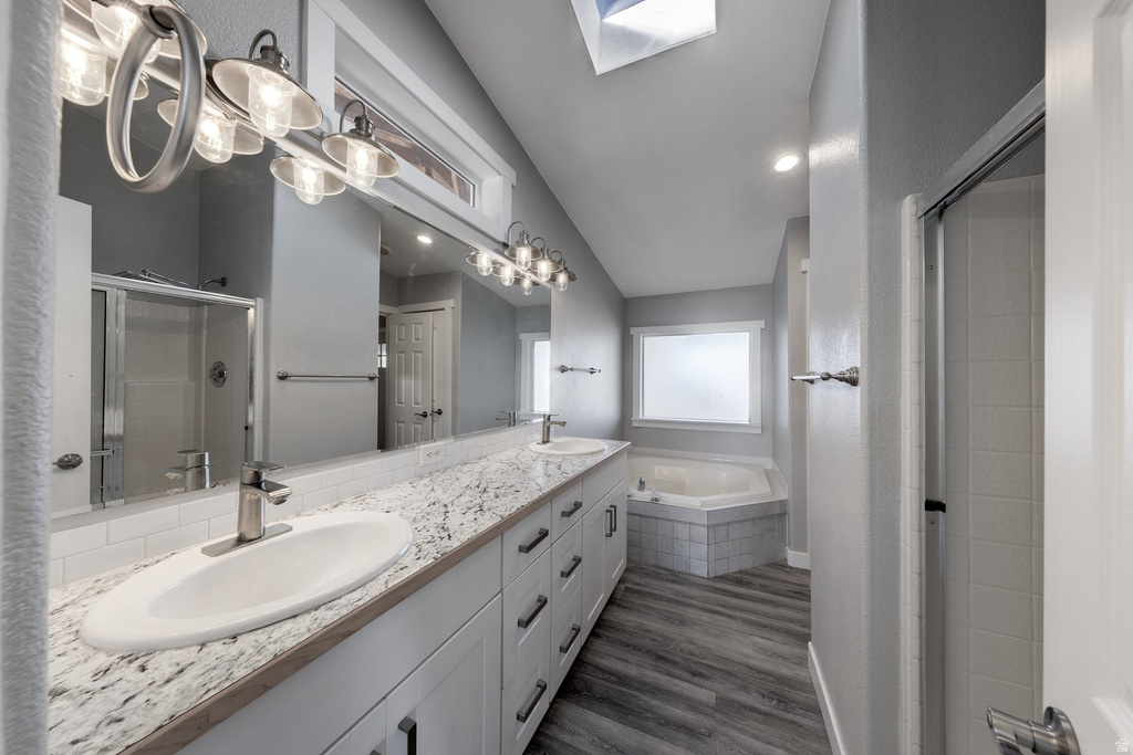 55 E MOUNT PEALE DR Moab, UT 84532