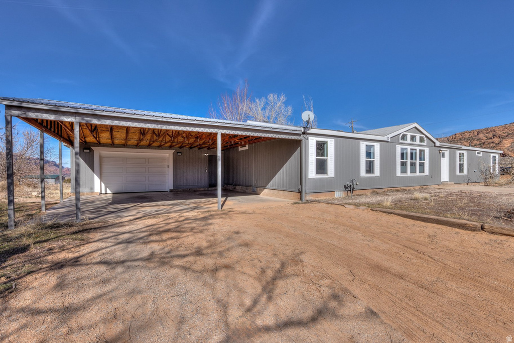 55 E MOUNT PEALE DR Moab, UT 84532