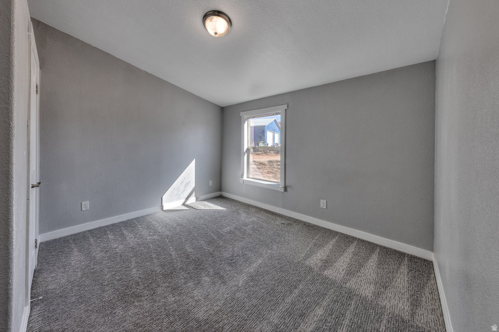 55 E MOUNT PEALE DR Moab, UT 84532