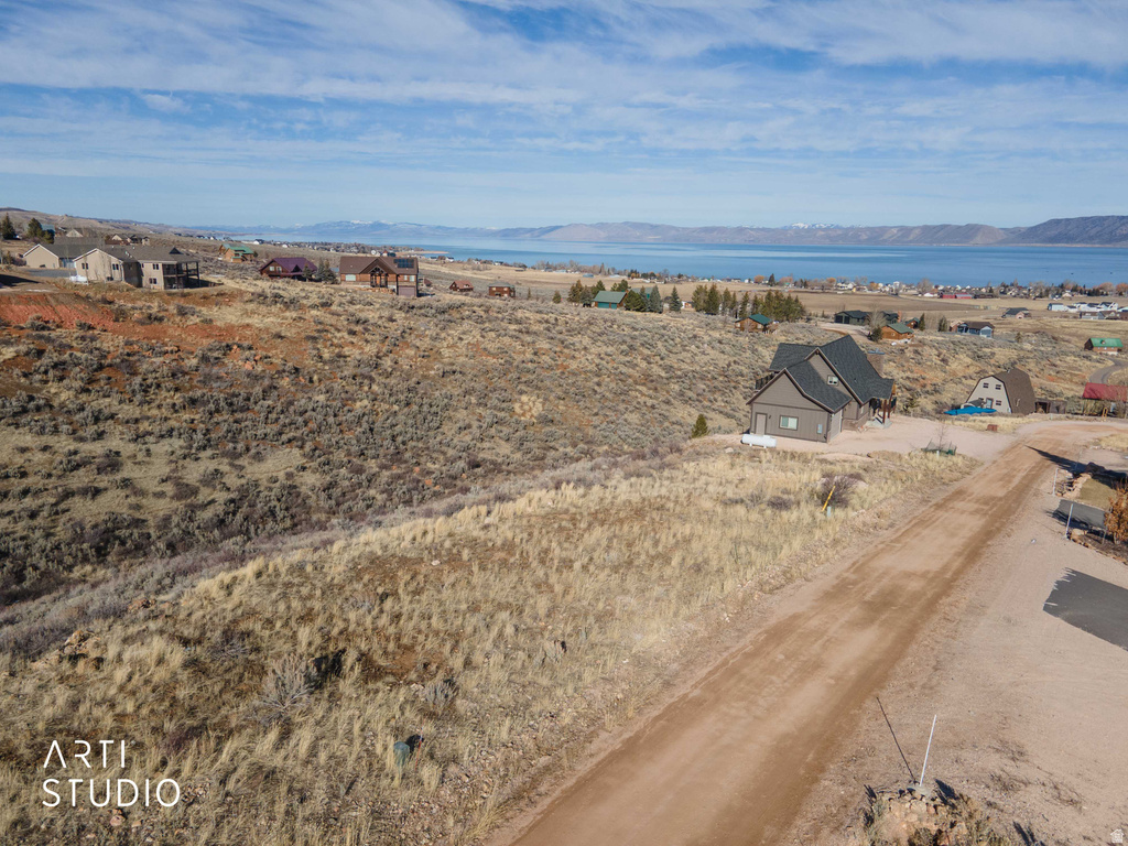 373 W YARROW DR Pickleville, UT 84028