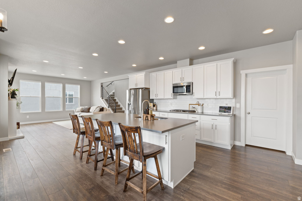 1325 E DESERT PEAK Eagle Mountain, UT 84005