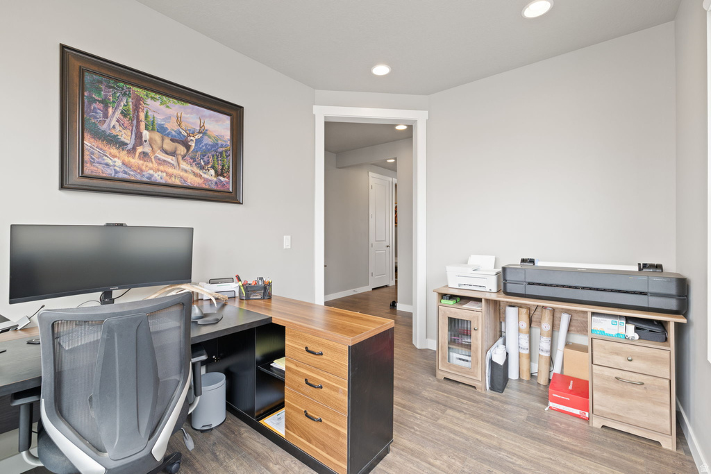 1325 E DESERT PEAK Eagle Mountain, UT 84005