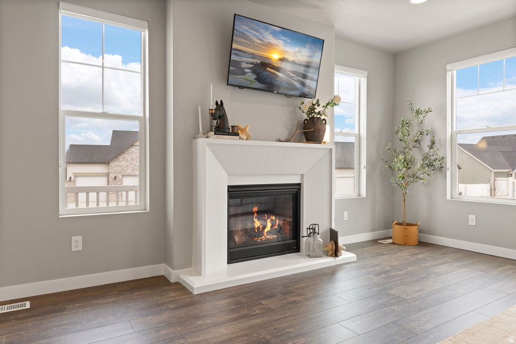 1325 E DESERT PEAK Eagle Mountain, UT 84005