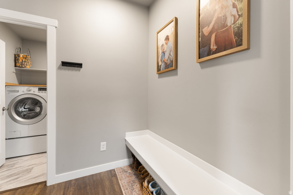 1325 E DESERT PEAK Eagle Mountain, UT 84005