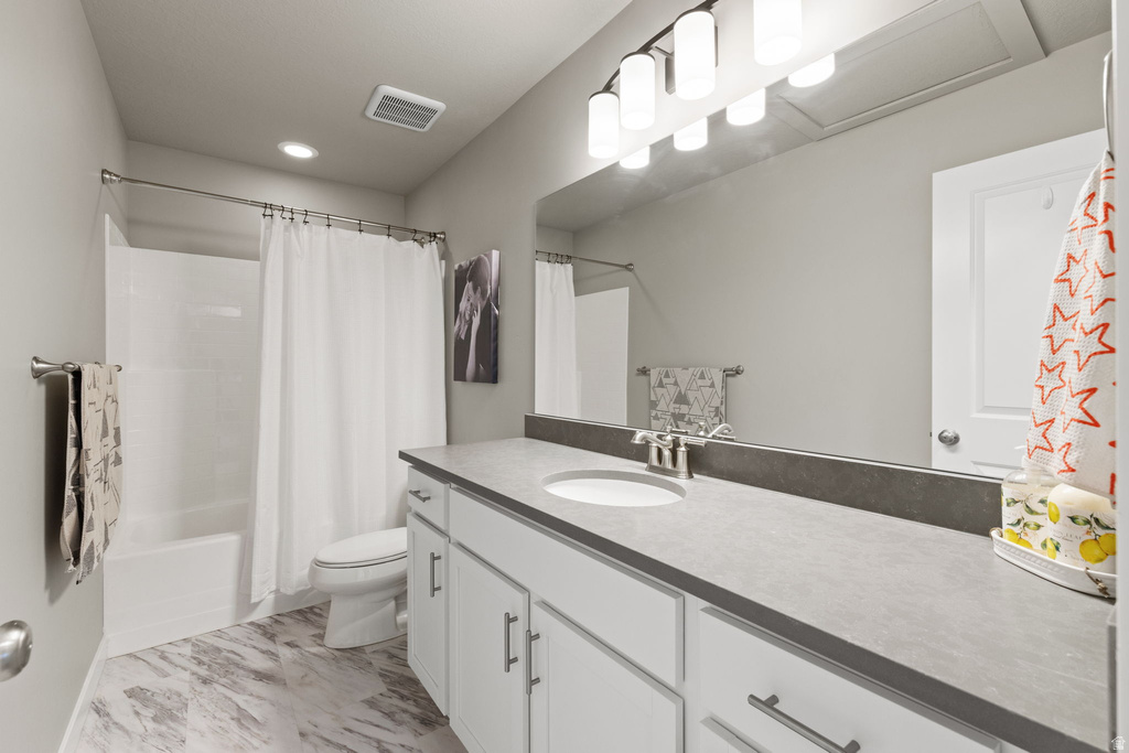 1325 E DESERT PEAK Eagle Mountain, UT 84005