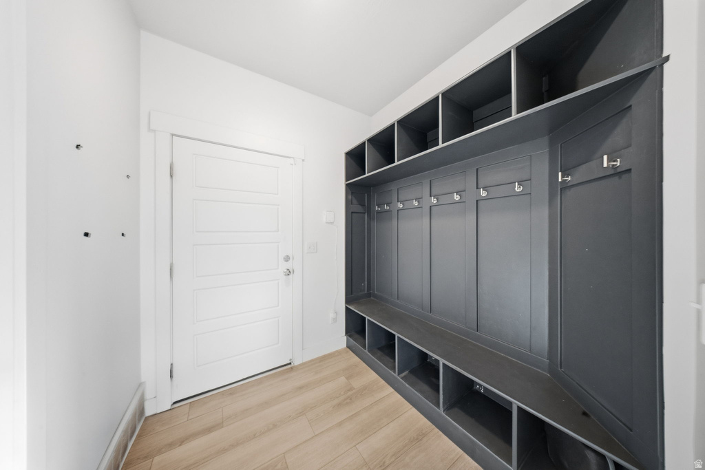 4799 E BREEZY PATCH RD Eagle Mountain, UT 84005