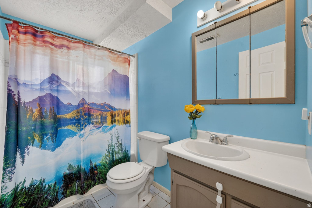 911 S 1500 E Clearfield, UT 84015