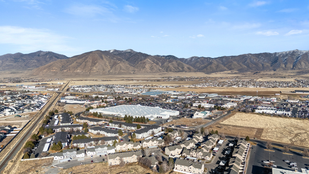 214 W CRESCENT VIEW LN #109 Tooele, UT 84074