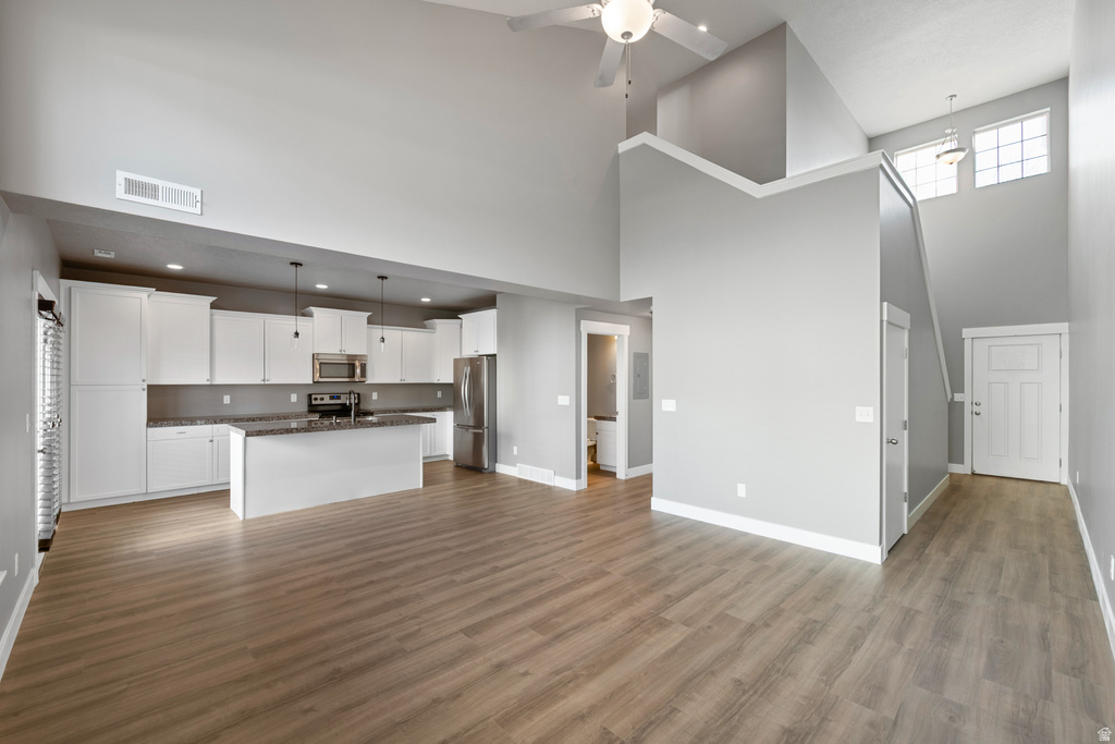 397 E TRACTOR DR #103 Midvale, UT 84047