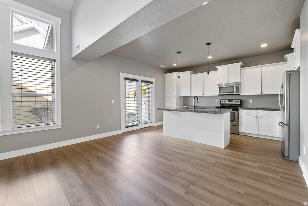 397 E TRACTOR DR #103 Midvale, UT 84047