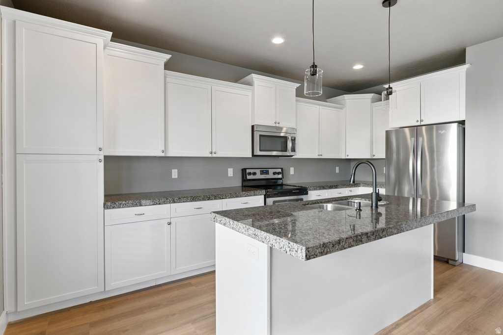 397 E TRACTOR DR #103 Midvale, UT 84047