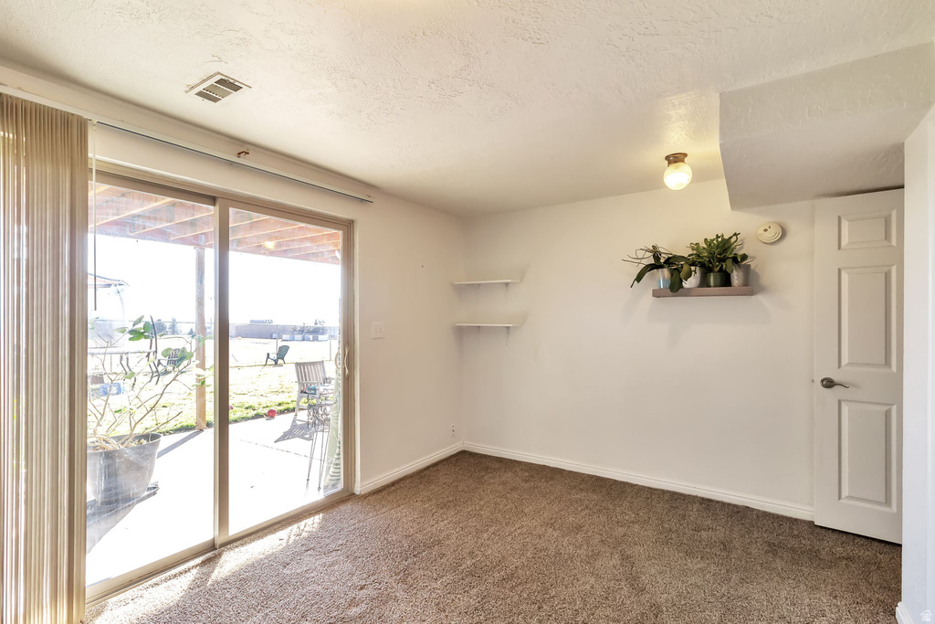 679 E 3050 N North Ogden, UT 84414