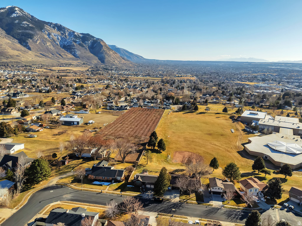 679 E 3050 N North Ogden, UT 84414