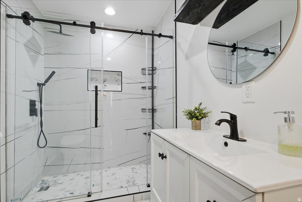 6869 S BROOKHILL DR Salt Lake City, UT 84121