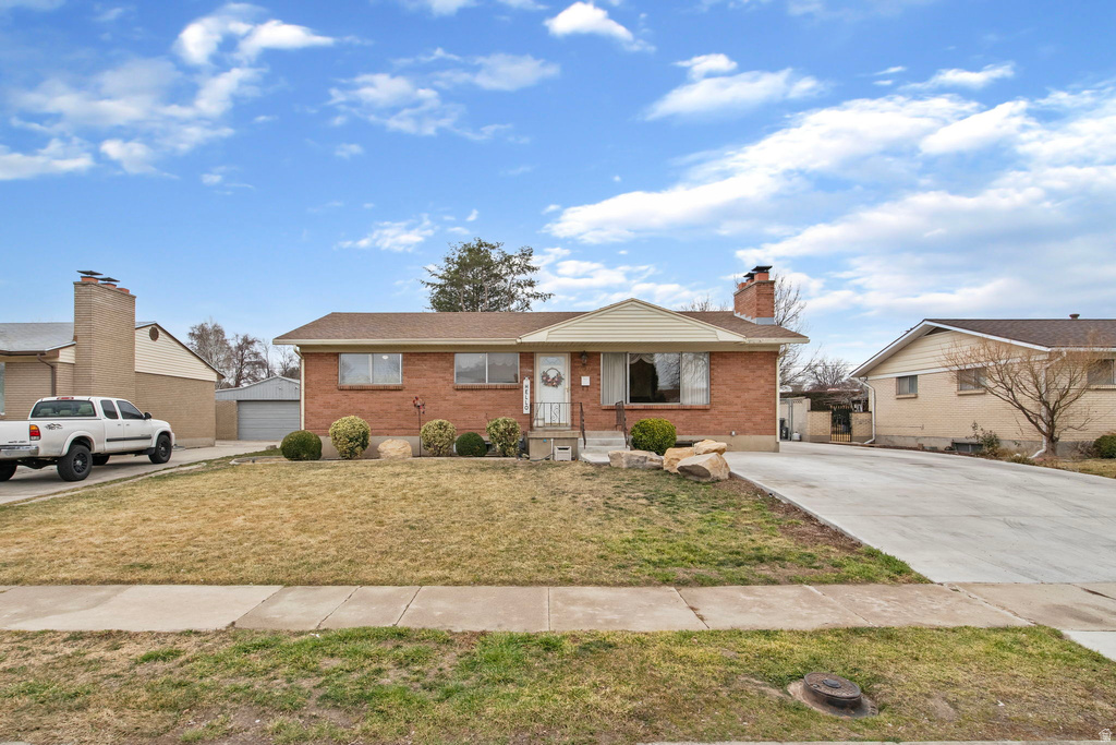 3721 W EL GLEN AVE West Valley City, UT 84120