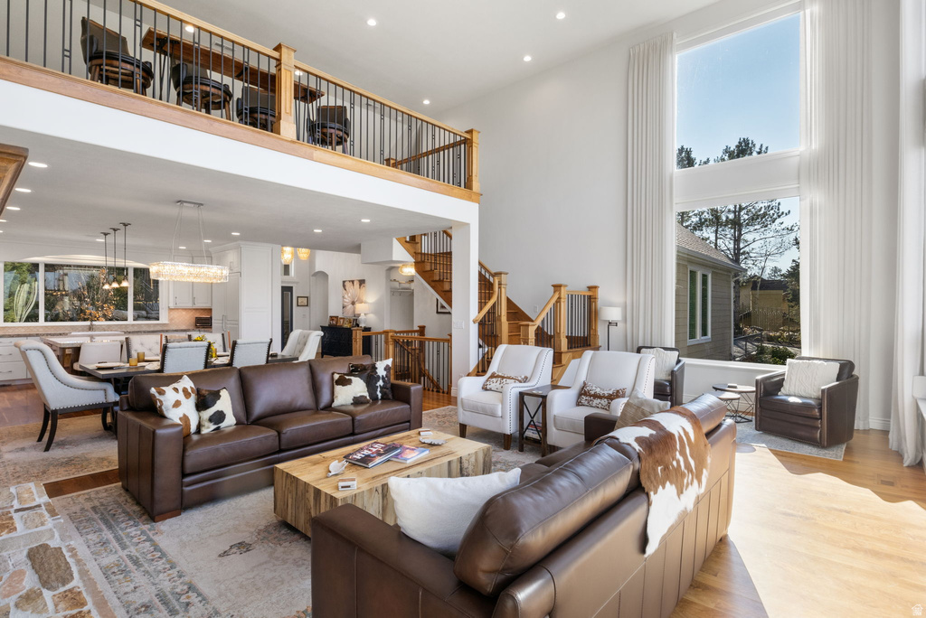 8330 S DANISH RD Cottonwood Heights, UT 84093