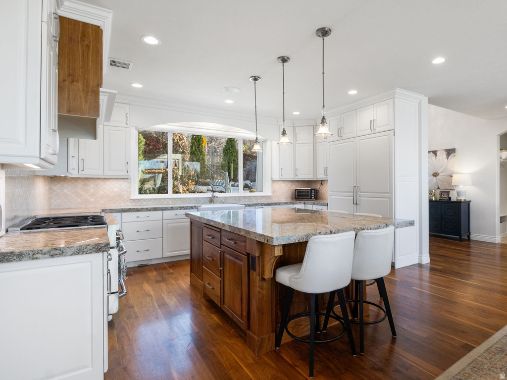 8330 S DANISH RD Cottonwood Heights, UT 84093