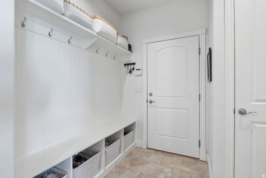 8330 S DANISH RD Cottonwood Heights, UT 84093