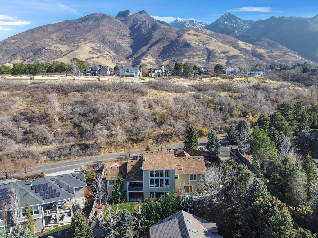 8330 S DANISH RD Cottonwood Heights, UT 84093