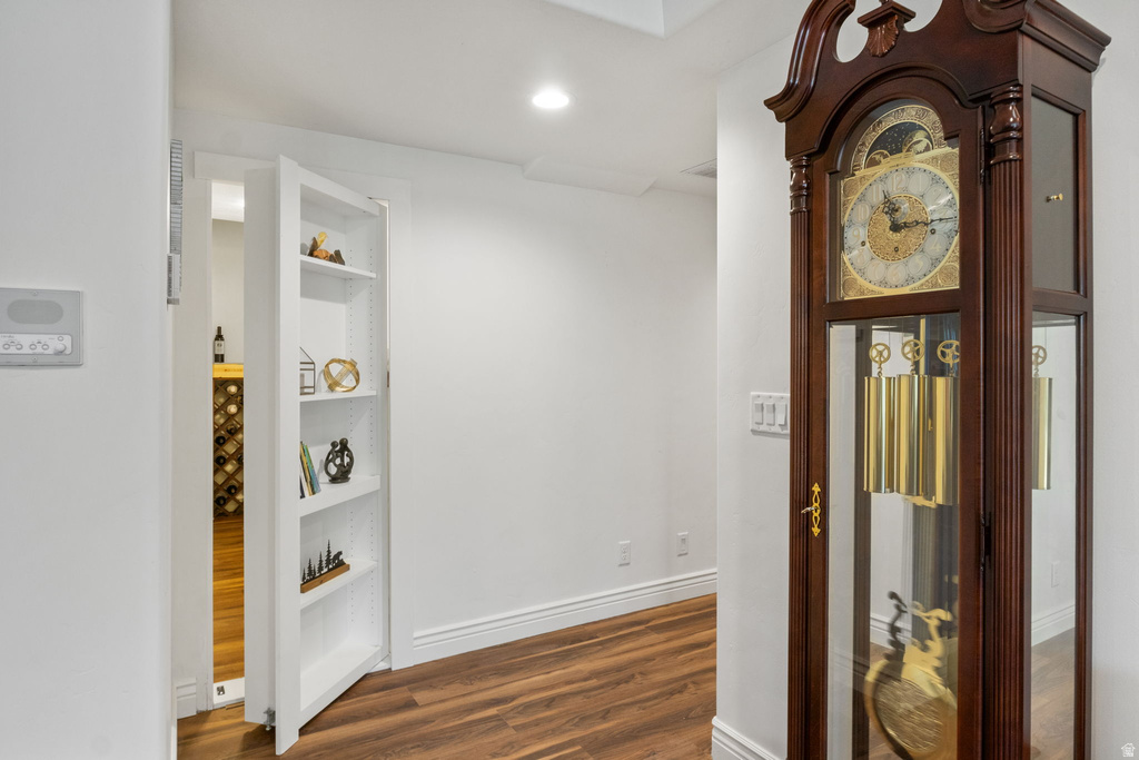 8330 S DANISH RD Cottonwood Heights, UT 84093