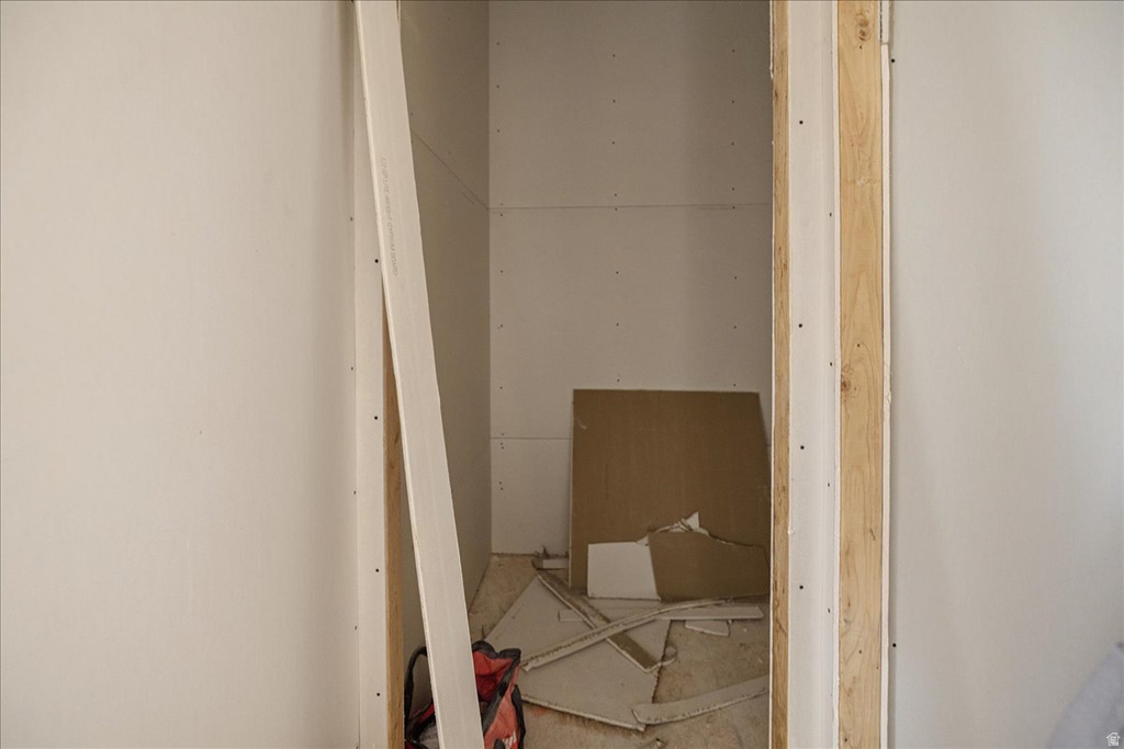 7192 S CAMPION DR #203 West Jordan, UT 84081