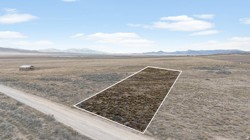 STATION RD Cedar Fort, UT 84013