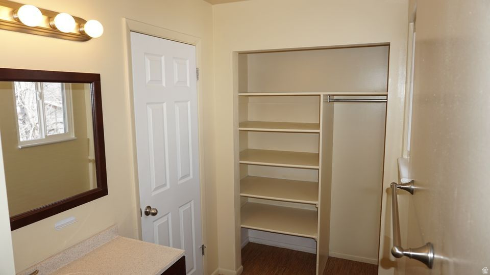 1997 E PARKRIDGE DR Cottonwood Heights, UT 84121