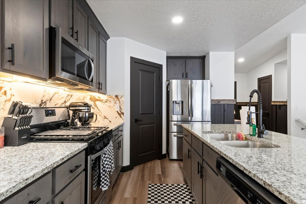 1151 W HONEYCOMB DR Grantsville, UT 84029