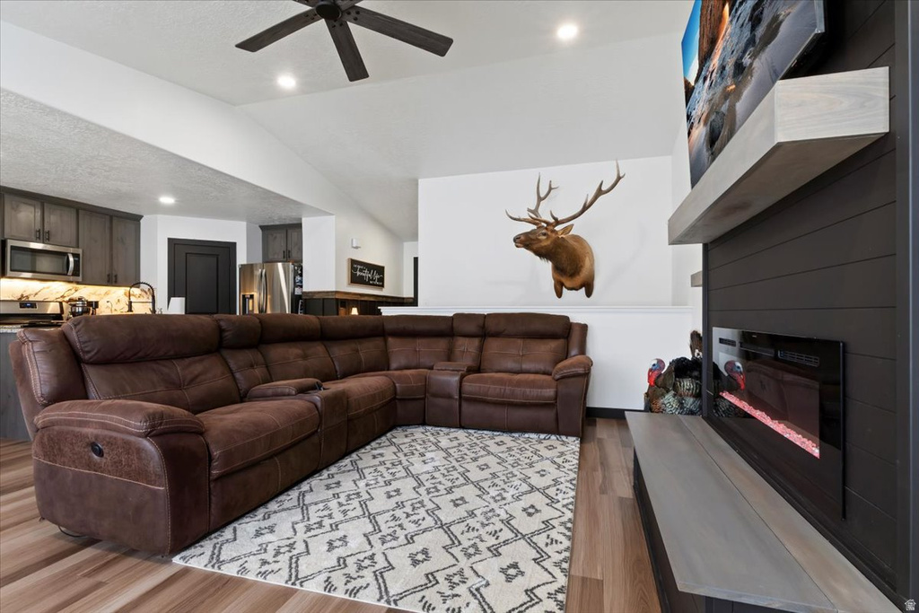 1151 W HONEYCOMB DR Grantsville, UT 84029