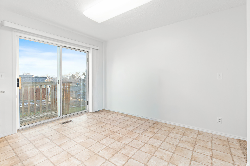 1184 E 300 N Pleasant Grove, UT 84062