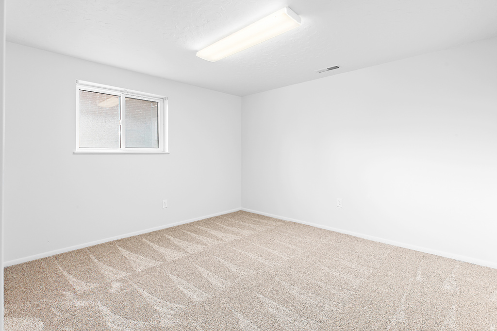 1184 E 300 N Pleasant Grove, UT 84062