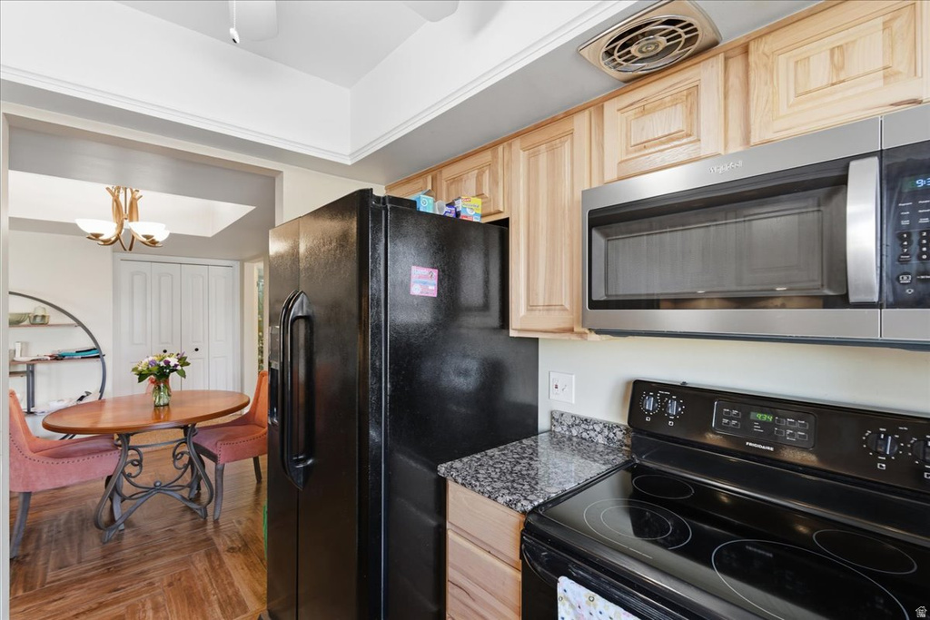 5809 S WATERBURY DR DR #D Salt Lake City, UT 84121