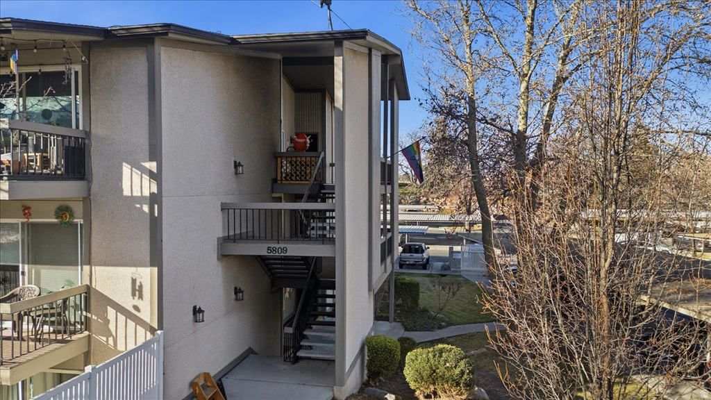 5809 S WATERBURY DR DR #D Salt Lake City, UT 84121