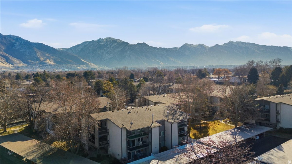 5809 S WATERBURY DR DR #D Salt Lake City, UT 84121