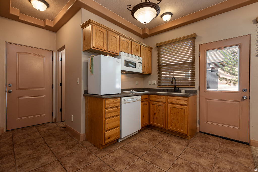 320 W LOS BARANCOS LN Kanab, UT 84741