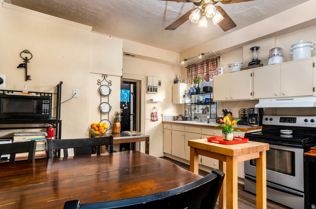 121 S MAIN ST Salem, UT 84653