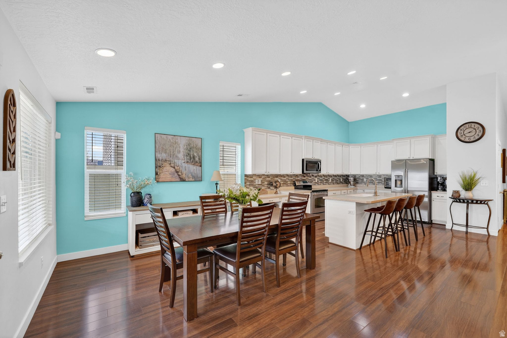 940 N SKIPTON North Salt Lake, UT 84054